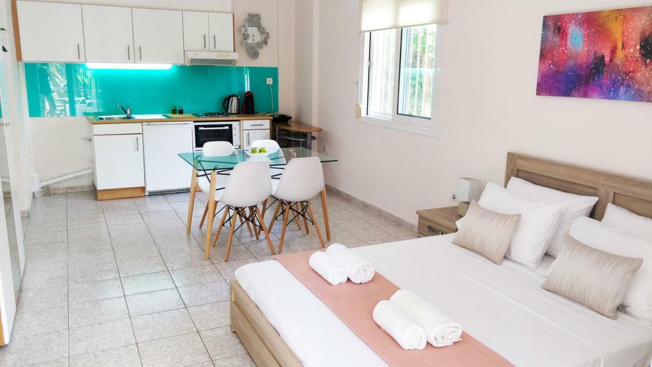 Apartamento Studio Turquoise Kalamata Exterior foto
